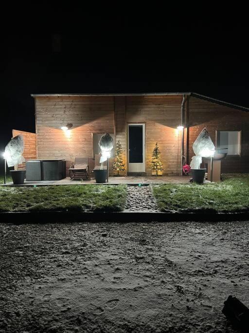 Cottage Cocooning Romantique Avec Jaccuzzi Prive Ancinnes ภายนอก รูปภาพ