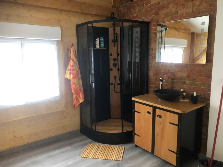 Cottage Cocooning Romantique Avec Jaccuzzi Prive Ancinnes ภายนอก รูปภาพ
